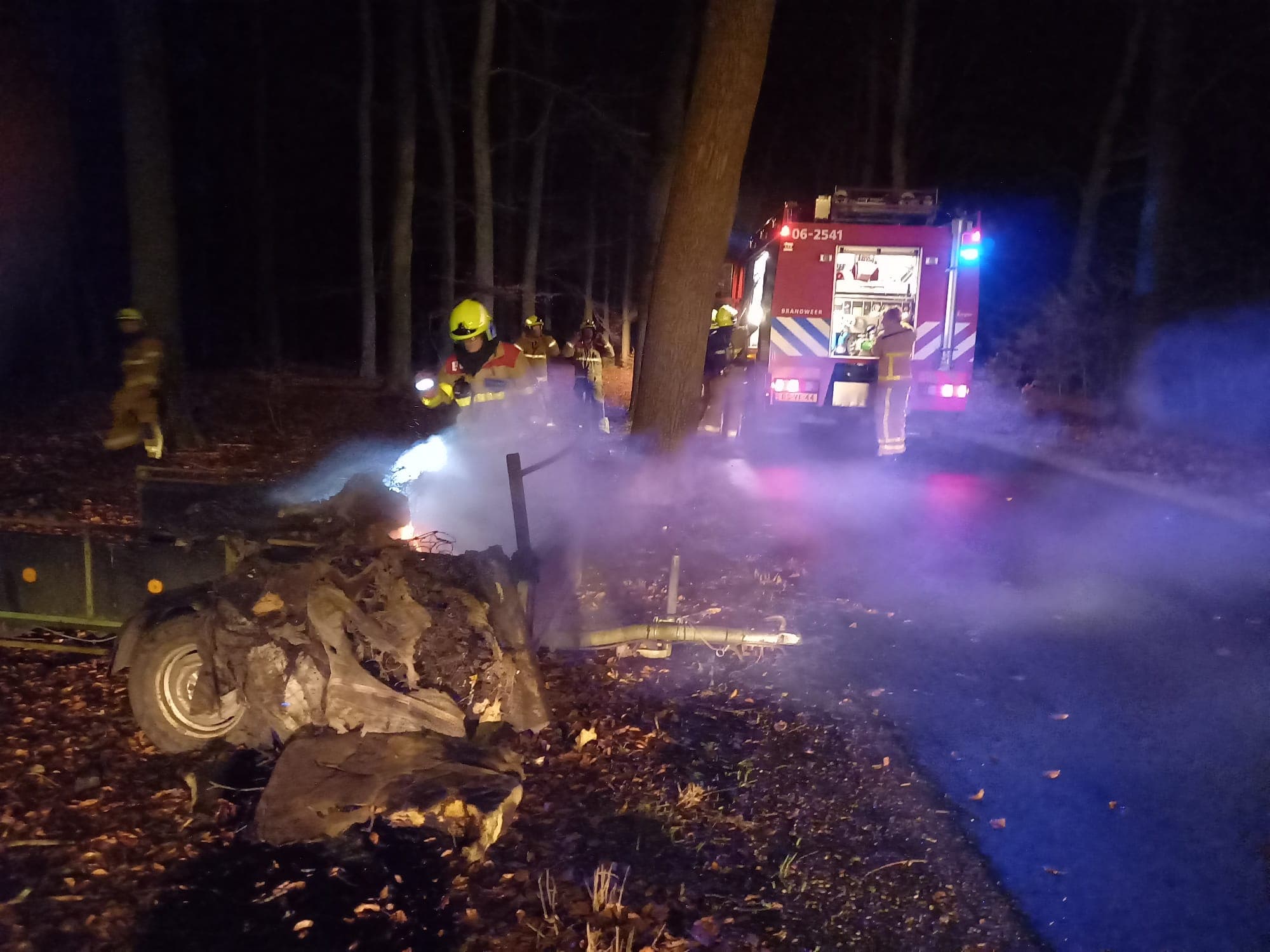 P2 Brand buiten Uddelermeerweg Ermelo 📷