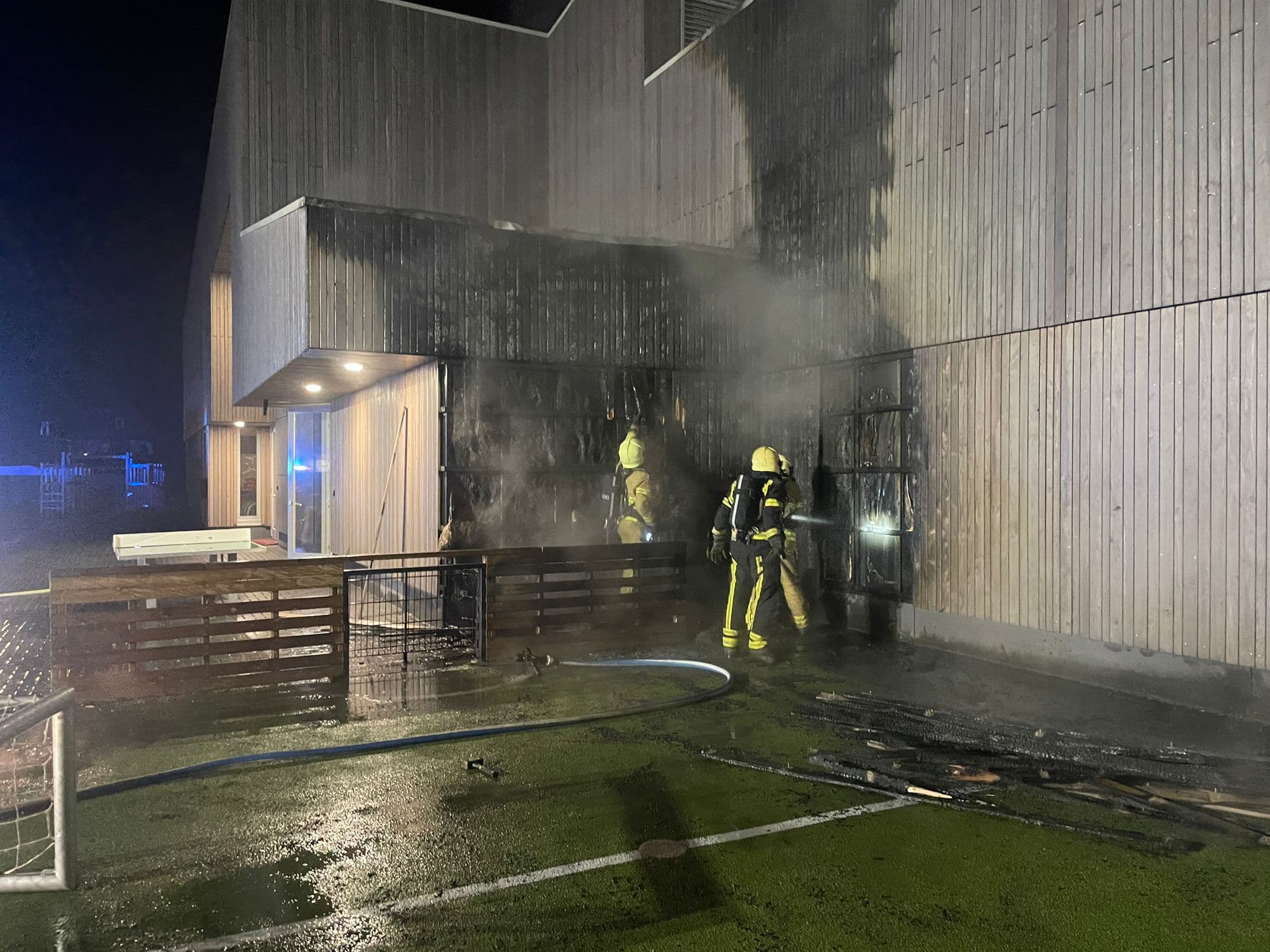 P1 (Grote BR) Brand onderwijs Vierhouterweg Elspeet📷