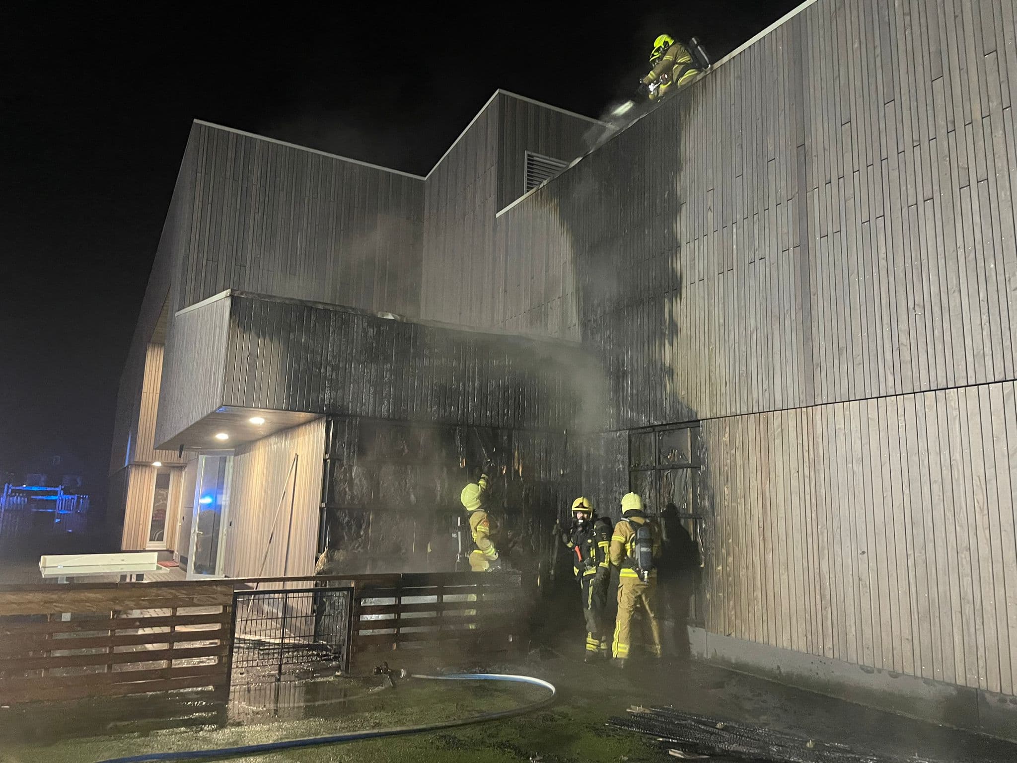 P1 (Grote BR) Brand onderwijs Vierhouterweg Elspeet📷