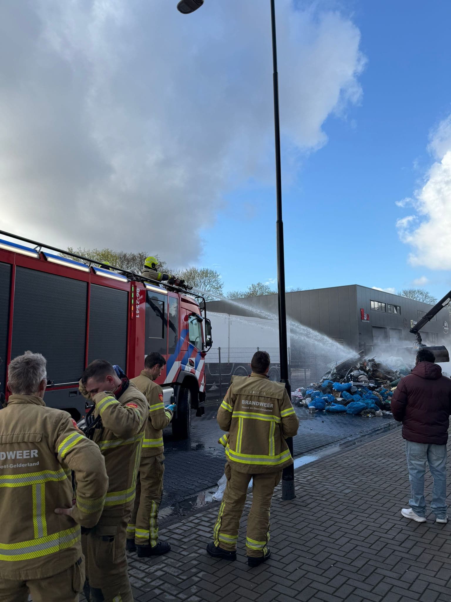 P1 Brand wegvervoer (vrachtwagen) Elspeterweg Uddel