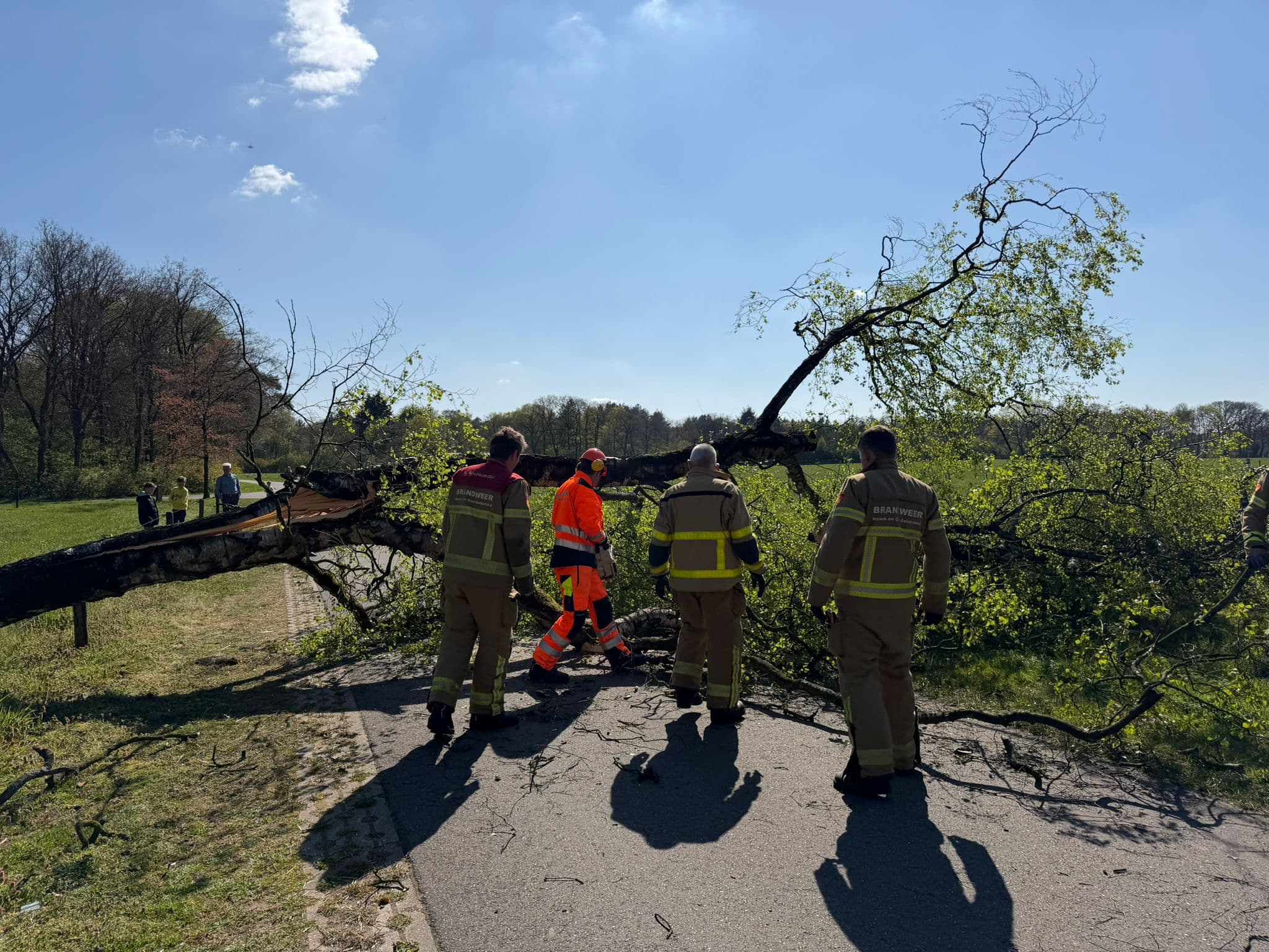 P2 Stormschade Buurtweg Uddel