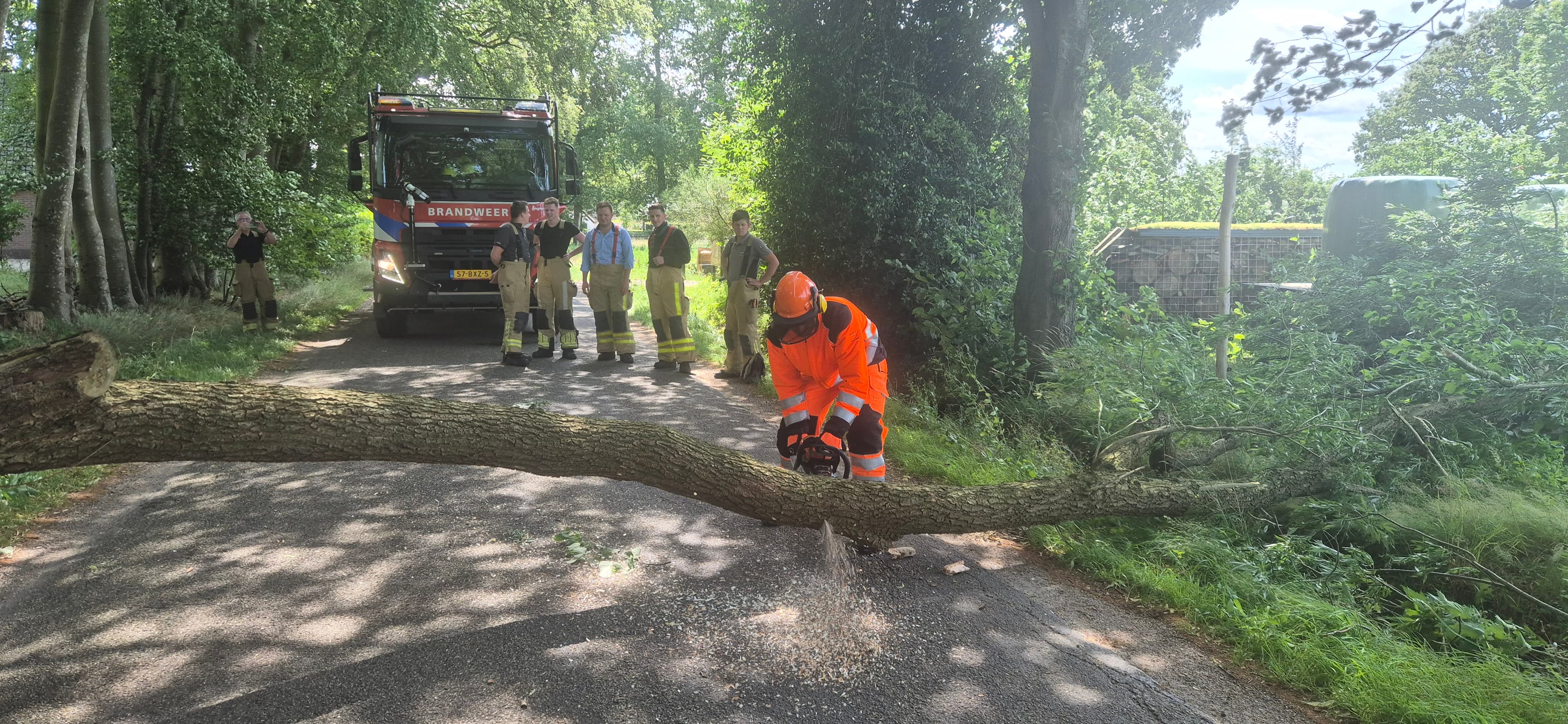 P2 Stormschade Harderwijkerweg Uddel