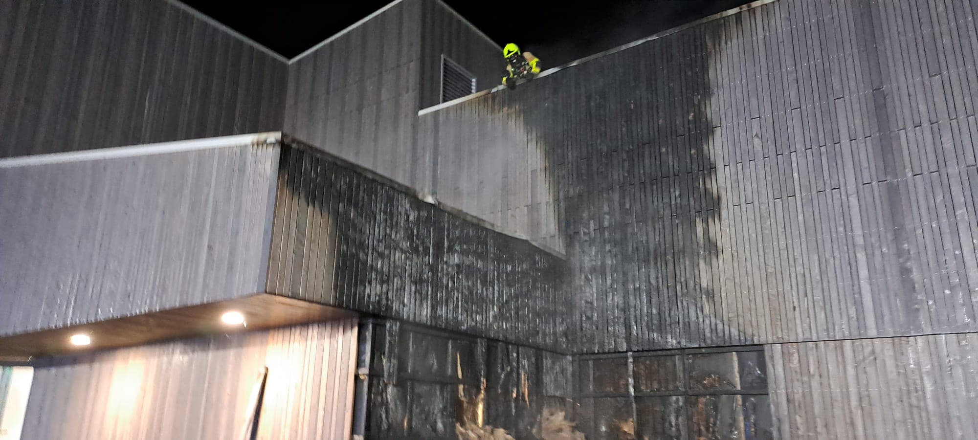 P1 (Grote BR) Brand onderwijs Vierhouterweg Elspeet📷