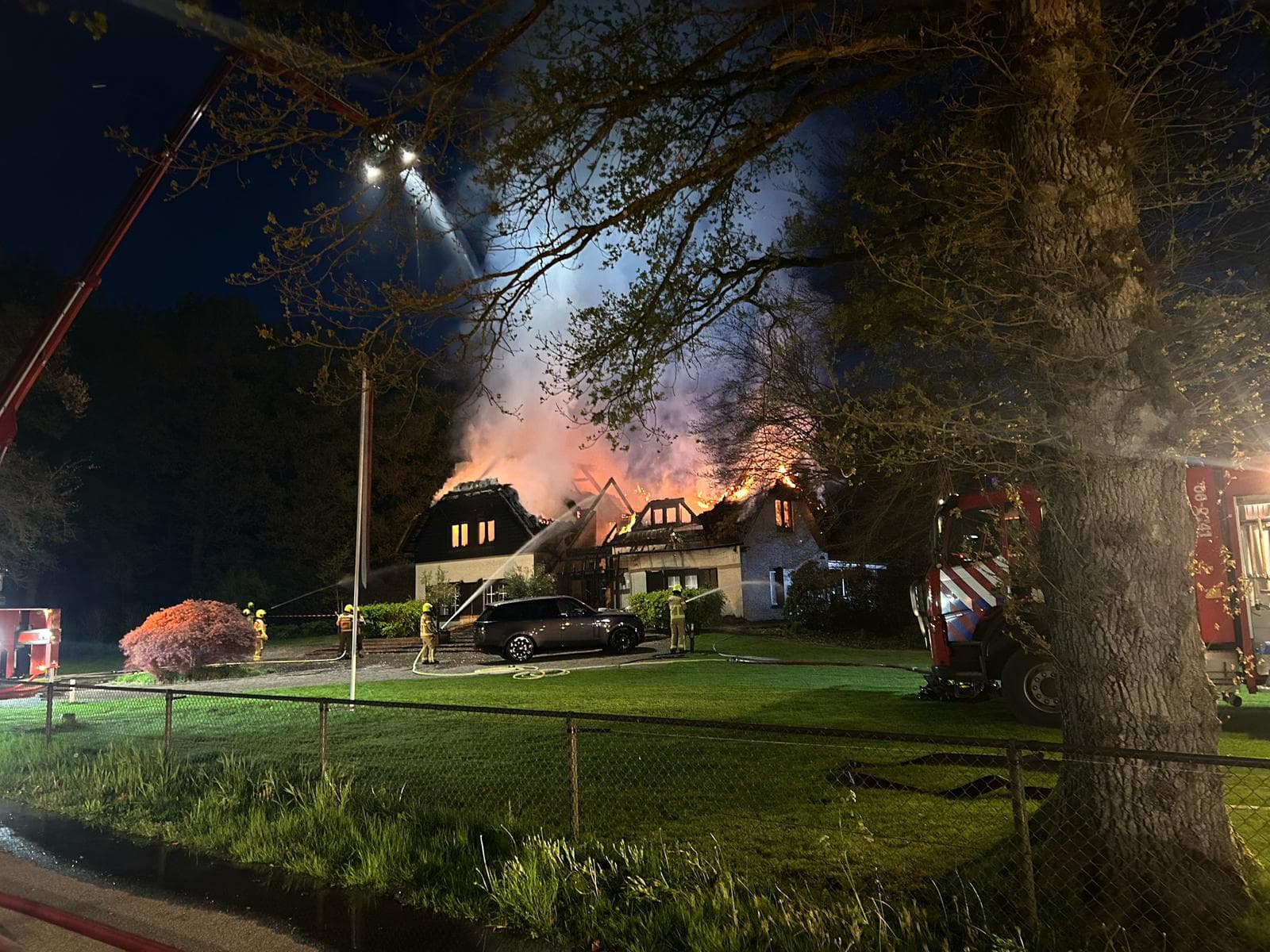 P1 (Grote BR) Brand woning (rietendak) Hoog Buurloseweg Ugchelen